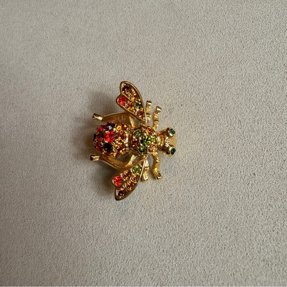 Joan Rivers Gold Tone multi colored Brooch Pin - Picture 4 of 7
